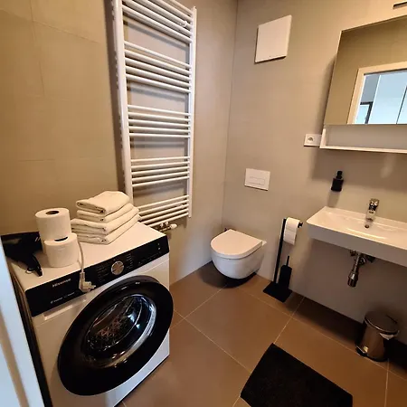 Apartment Entrez Albelli