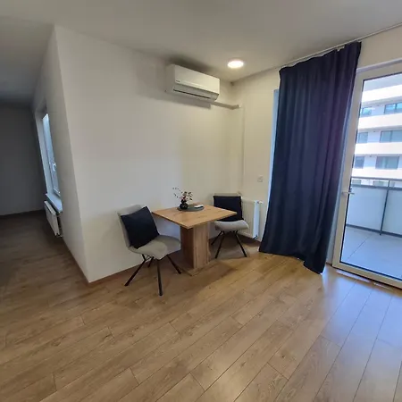Entrez Albelli Apartment